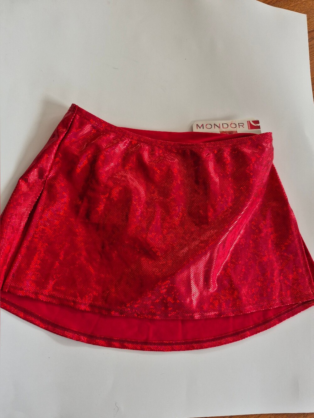 Mondor Adult Large NWT figure Skating Red Metallic Dance Skirt